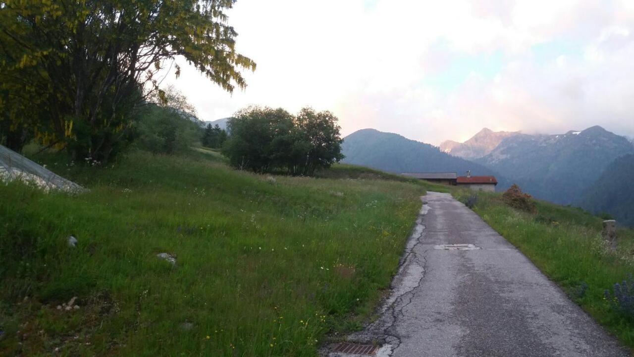 Baita Serpillo Palu del Fersina Buitenkant foto